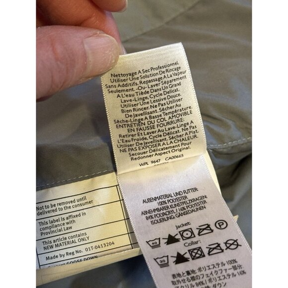 Eddie Bauer Size Medium Premium Goose Down Quilted Puffer‎ Vest Preppy Womens - Picture 12 of 16